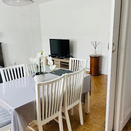 Le Debussy Hyper Centre Avec Parking 아파트